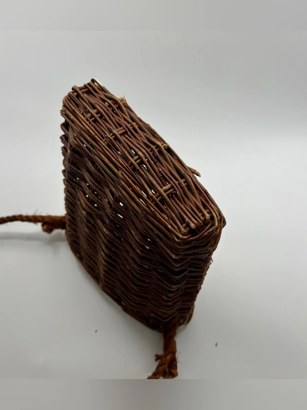 Brown Wicker Woven door basket outdoors bag purse with rope handle